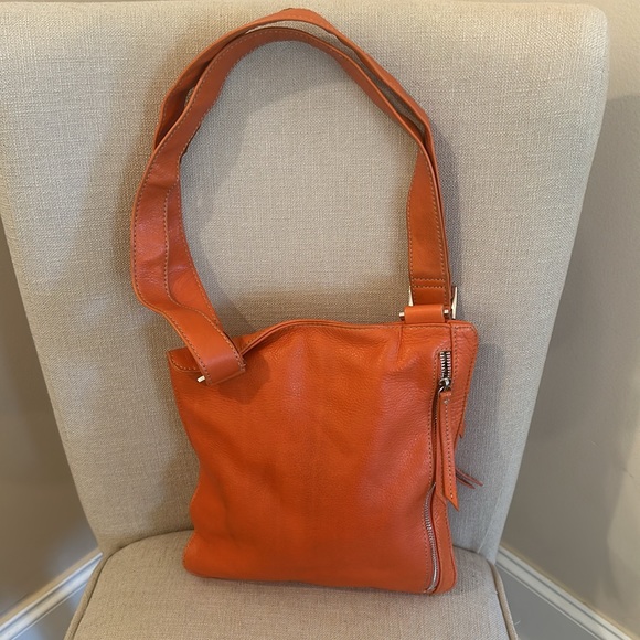 Finn Wright Manson Crossbody - Picture 2 of 3